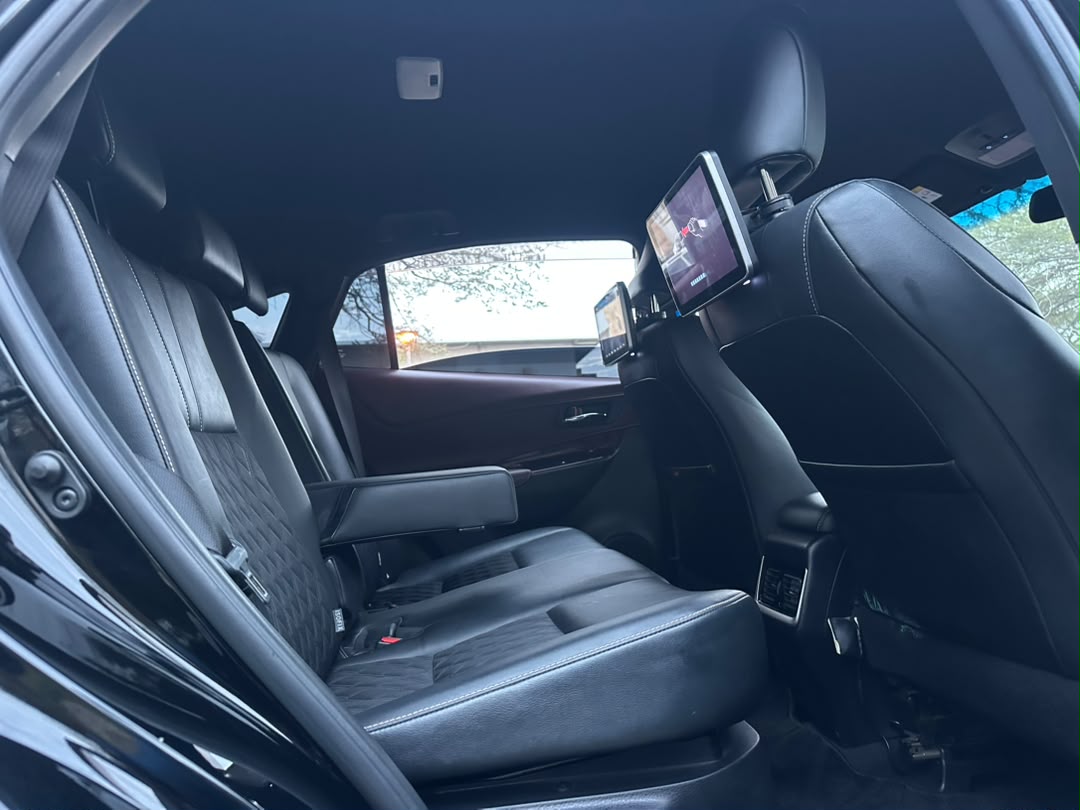 TOYOTA HARRIER thumbnail 6
